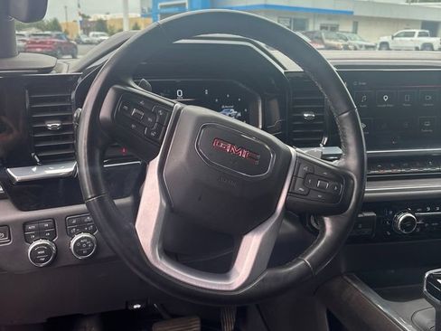 Used 2023 GMC Sierra 1500 SLT w/ SLT Premium Package AWD/4WD image 28