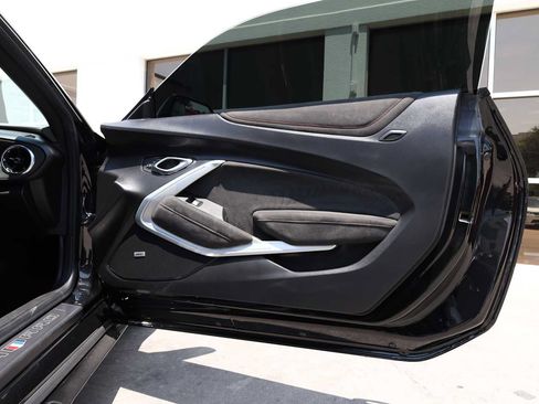Used 2018 Chevrolet Camaro ZL1 RWD image 43