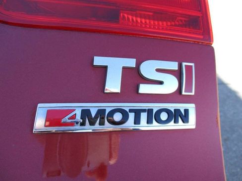 Used 2016 Volkswagen Tiguan S image 29