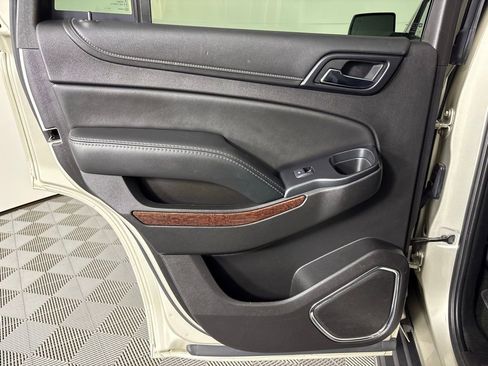 Used 2017 GMC Yukon SLT RWD image 50