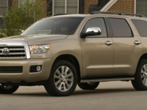 Used 2014 Toyota Sequoia SR5 AWD/4WD image 1