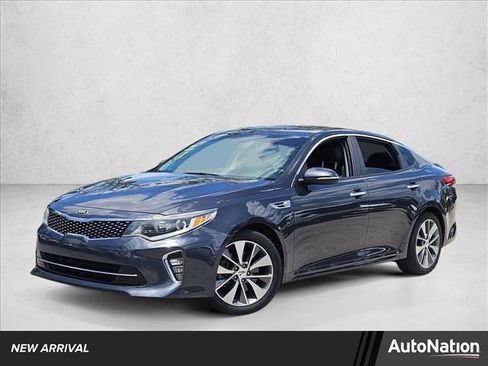 Used 2018 Kia Optima S w/ 18" Alloy Wheels Package image 1