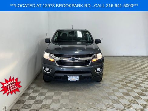 Used 2017 Chevrolet Colorado LT w/ LT Convenience Package image 2