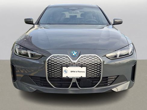 Used 2025 BMW i4 xDrive40i w/ Premium Package AWD/4WD image 2