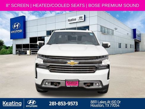 Used 2022 Chevrolet Silverado 1500 High Country w/ Technology Package AWD/4WD image 2