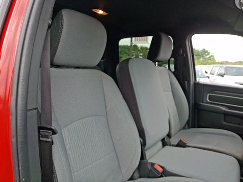 Used 2024 RAM 3500 Big Horn AWD/4WD image 13