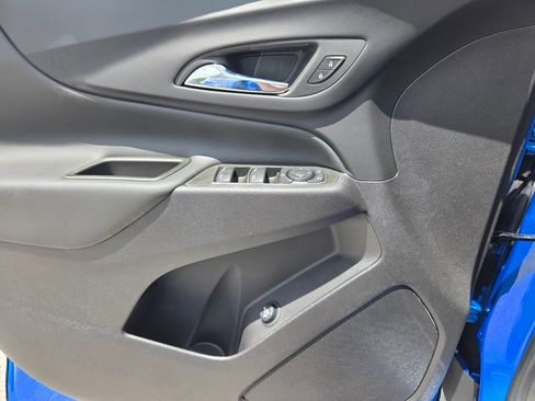 Certified 2024 Chevrolet Equinox LT FWD image 22