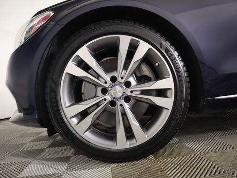 Used 2017 Mercedes-Benz C 300 Sedan image 30