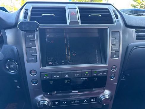 Used 2020 Lexus GX 460 Premium w/ Premium Package AWD/4WD image 13