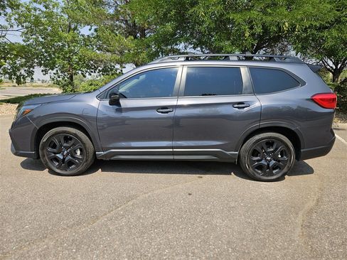 Used 2023 Subaru Ascent Onyx Edition Limited AWD/4WD image 3