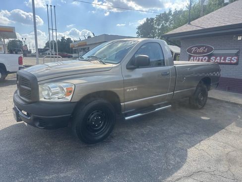 Used 2008 Dodge Ram 1500 Truck ST w/ Popular Equipment Group image 8