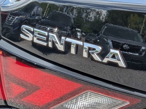 Used 2025 Nissan Sentra SV w/ SV Premium Package FWD image 12