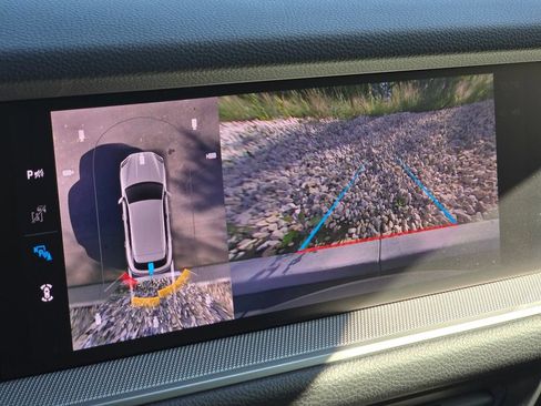 Certified 2026 Porsche Cayenne AWD/4WD image 25