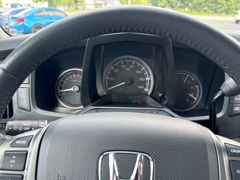 Used 2014 Honda Ridgeline Sport image 32