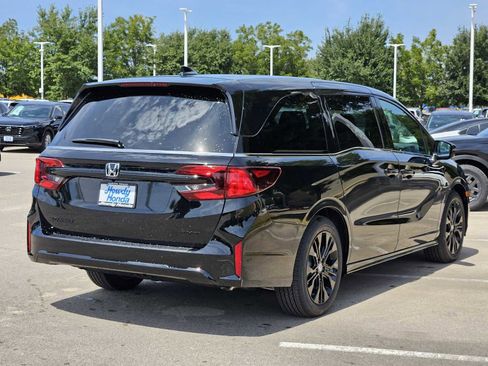 New 2026 Honda Odyssey Sport-L image 4