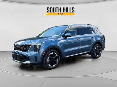 Used 2025 Kia Sorento EX