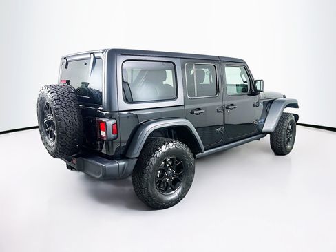 Used 2024 Jeep Wrangler Unlimited AWD/4WD image 9