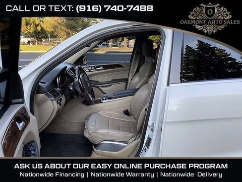 Used 2013 Mercedes-Benz GL 550 4MATIC image 20