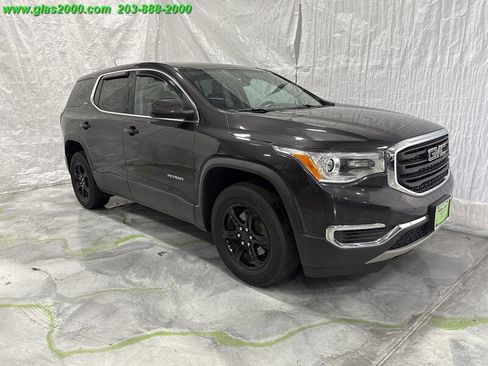 Used 2018 GMC Acadia SLE image 2