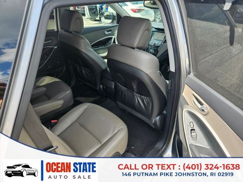 Used 2014 Hyundai Santa Fe Limited w/ Ultimate Package 07 AWD/4WD image 12