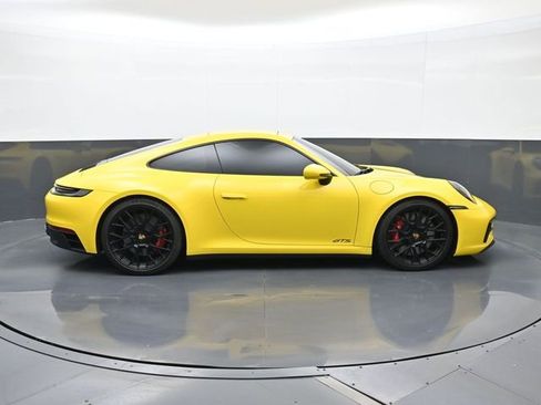 Certified 2024 Porsche 911 Carrera GTS RWD image 19