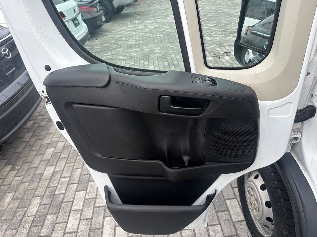 Used 2017 RAM ProMaster 2500 FWD image 12