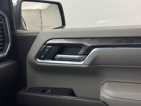 Used 2024 Chevrolet Silverado 1500 LTZ image 48