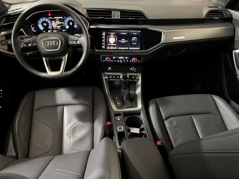 Used 2025 Audi Q3 2.0T Premium w/ Convenience Package image 12