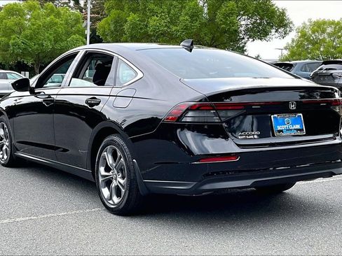 Used 2024 Honda Accord EX image 5