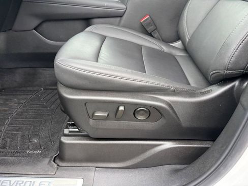 Certified 2025 Chevrolet Tahoe LT w/ Comfort Package RWD image 25