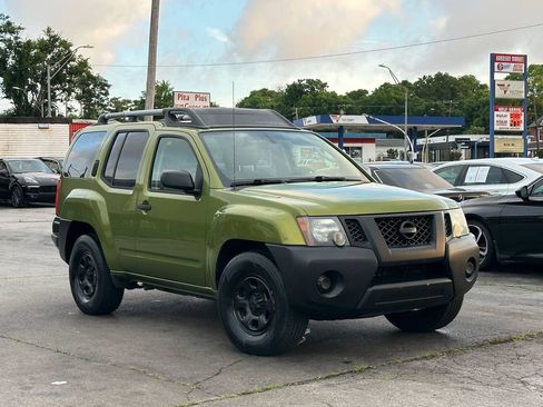 Used 2011 Nissan Xterra X RWD image 3