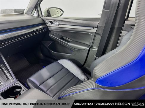 Used 2022 Volkswagen Golf R image 24