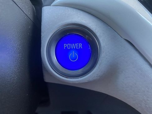 Used 2020 Chevrolet Bolt LT FWD image 14