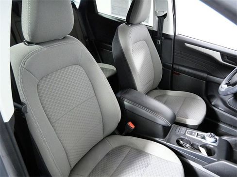 Certified 2022 Ford Escape SE w/ Convenience Package image 11