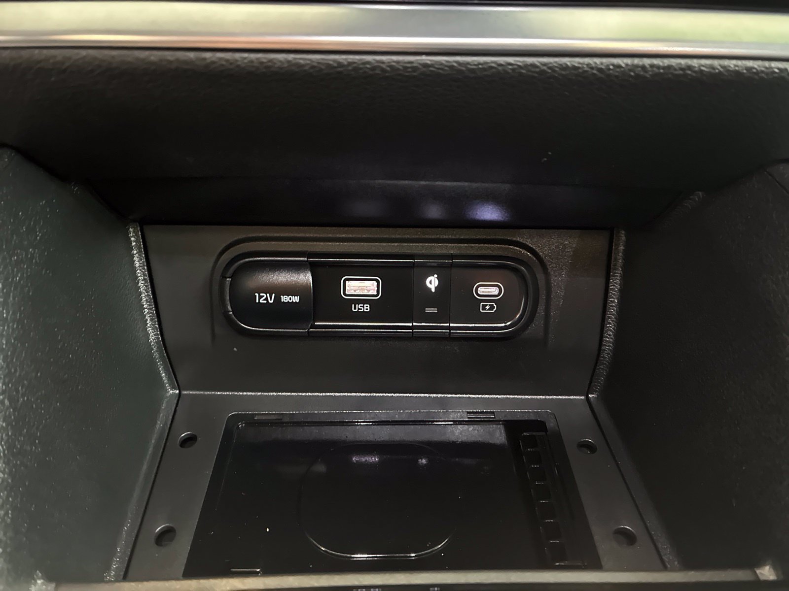 Used 2024 Kia Sportage SX FWD image 23