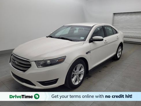 Used 2017 Ford Taurus SEL image 1
