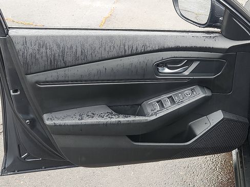 Used 2024 Honda Accord EX image 12