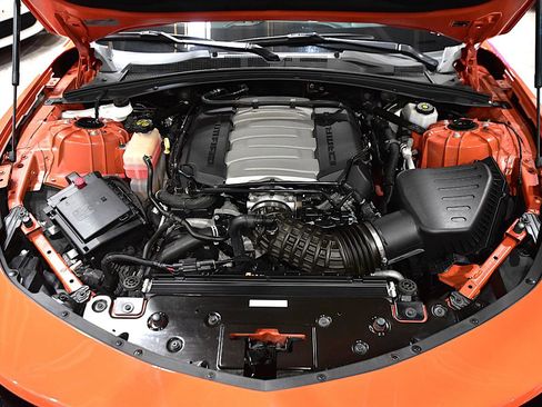 Used 2019 Chevrolet Camaro SS RWD image 54