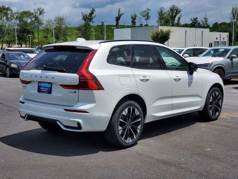 New 2026 Volvo XC60 B5 Plus w/ Protection Package Premier image 24