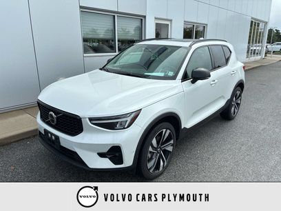 Used 2024 Volvo XC40 B5 Plus w/ Protection Package Premier