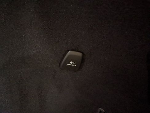 New 2026 Volvo XC90 B5 Plus image 28