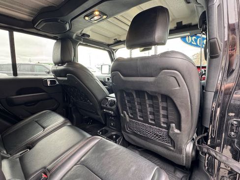 Used 2020 Jeep Gladiator Rubicon w/ Uconnect 4C Nav & Sound Group AWD/4WD image 30