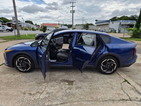 Used 2025 Kia K4 EX FWD image 8