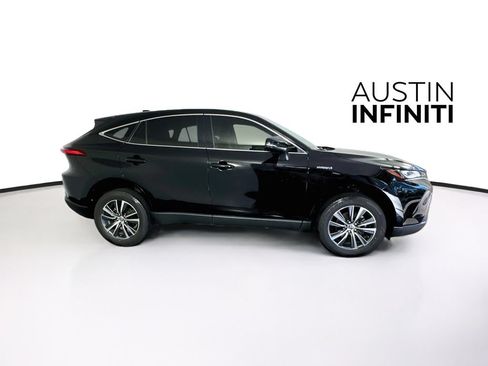 Used 2021 Toyota Venza LE w/ Carpet Mat Package (TMS) AWD/4WD image 8