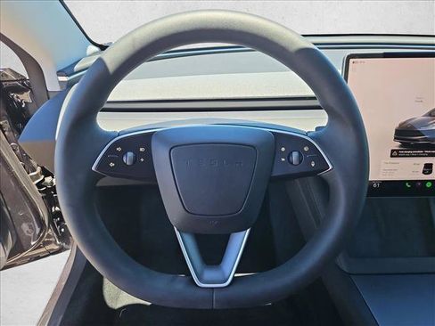 Used 2025 Tesla Model 3 Long Range RWD image 15