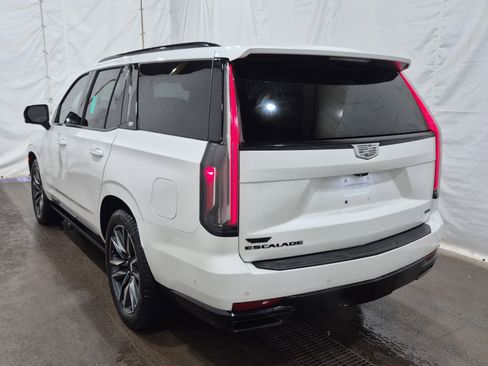 Used 2021 Cadillac Escalade Sport Platinum AWD/4WD image 7
