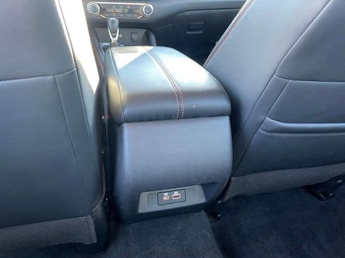 Used 2024 Nissan Altima 2.5 SR image 25