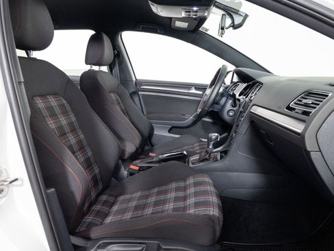 Used 2018 Volkswagen GTI S image 27