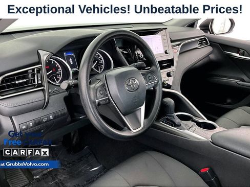 Used 2024 Toyota Camry LE FWD image 16