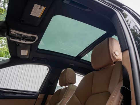 Used 2024 Porsche Macan S image 41